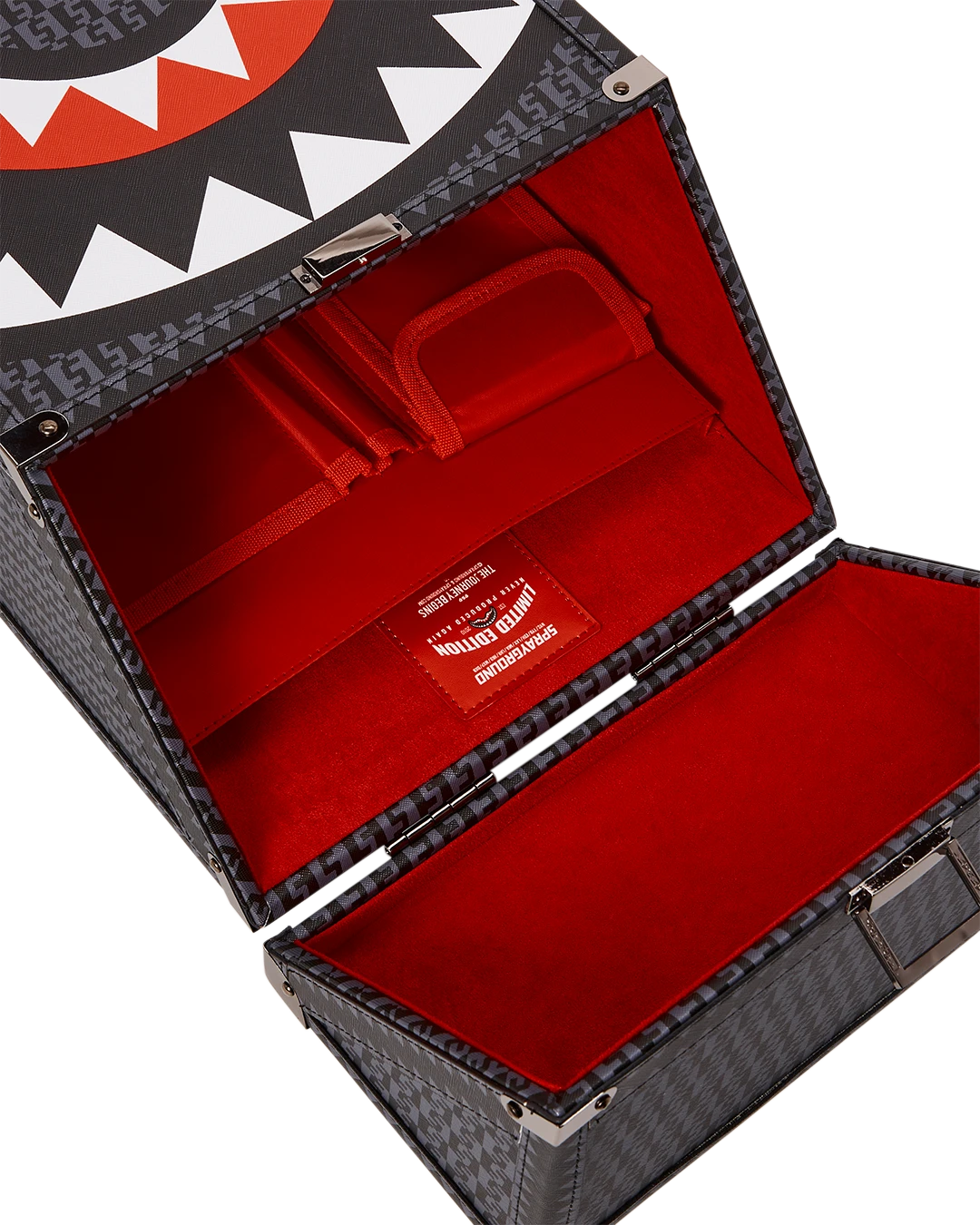 SPRAYGROUND SPRAYGATTI REVV CHATURANGA SHARK 1900 BACKPACK 14 SPRAYGROUND SPRAYGATTI REVV CHATURANGA SHARK 1900 BACKPACK - Image 14