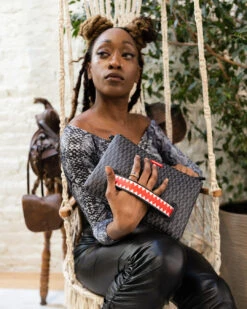 SPRAYGROUND SPRAYGATTI REVV CROSSOVER CLUTCH -Spray Ground B4943 2 1