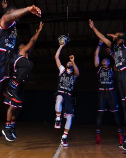 SPRAYGROUND HARLEM GLOBETROTTERS BASKETBALL BAG -Spray Ground B4998 3 1