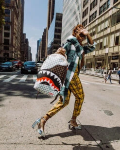 SPRAYGROUND UNSTOPPABLE ENDEAVORS II BACKPACK (DLXV) -Spray Ground B5153 3 1