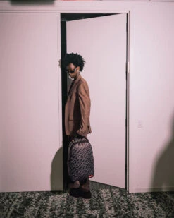 SPRAYGROUND MAGNETIC PULSE BACKPACK (DLXV) -Spray Ground B5381 2 1