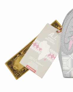 SPRAYGROUND A.I.8 AFRICAN INTELLIGENCE BOOKED & BUSY SHARK HANDBAG 29 SPRAYGROUND A.I.8 AFRICAN INTELLIGENCE BOOKED & BUSY SHARK HANDBAG -Spray Ground B5562 T