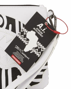 SPRAYGROUND A.I.8 AFRICAN INTELLIGENCE - ORIGIN STORY CROSSOVER CLUTCH -Spray Ground B5566 T