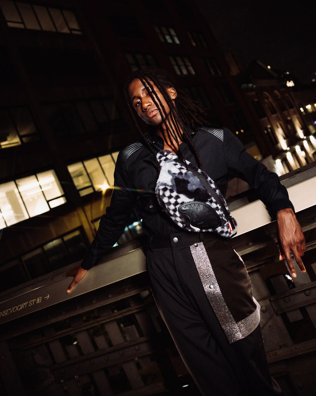 SPRAYGROUND 3AM PLUSH ASPEN HIGHLANDS SAVVY CROSSBODY 2 SPRAYGROUND 3AM PLUSH ASPEN HIGHLANDS SAVVY CROSSBODY - Image 2