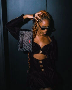 SPRAYGROUND MAGNETIC PULSE CROSSOVER CLUTCH -Spray Ground B5737 2 1