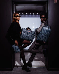 SPRAYGROUND MAGNETIC PULSE CROSSOVER CLUTCH -Spray Ground B5737 3 1