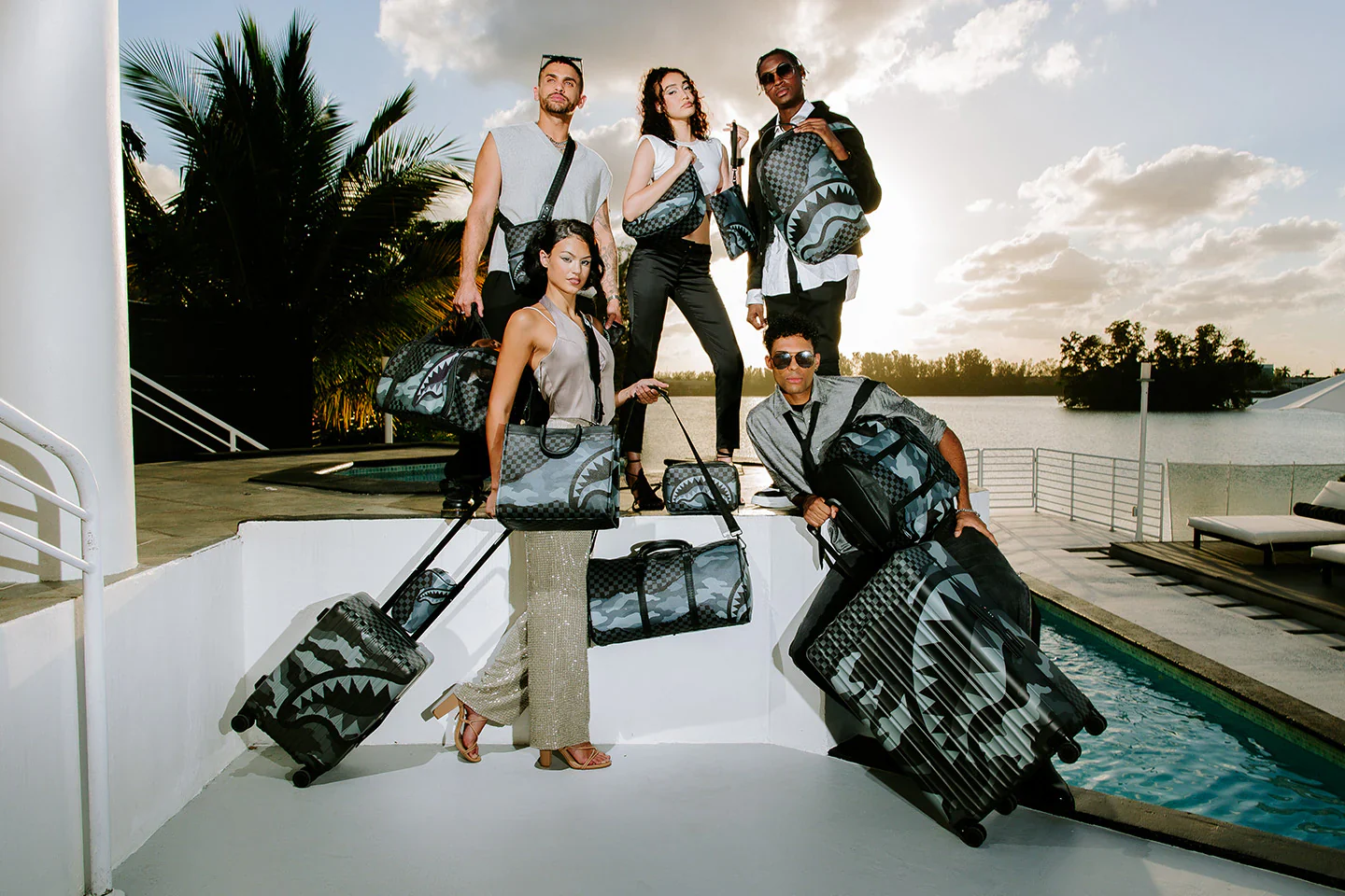 Spray Ground -Spray Ground CollectionBanner 530db002 f165 417d 9746 3930f64d1421