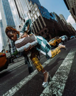 SPRAYGROUND UNSTOPPABLE ENDEAVORS II MINI DUFFLE -Spray Ground D5727 4 1